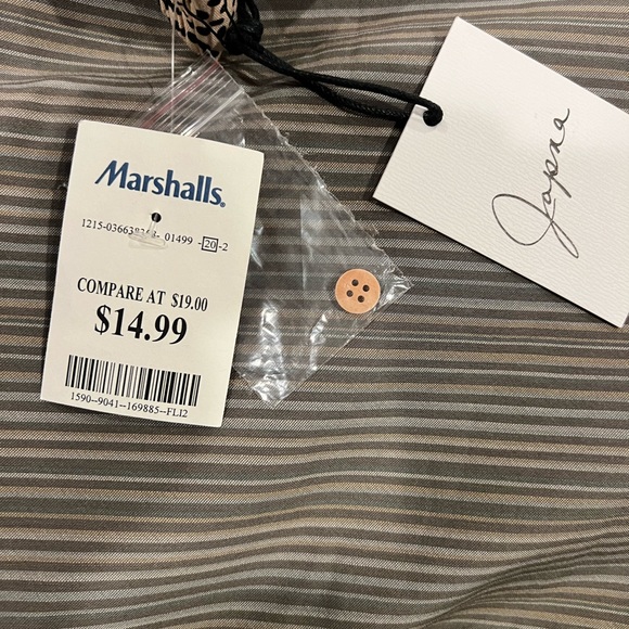 Patterned midi skirt with buttons on front - Picture 4 of 4